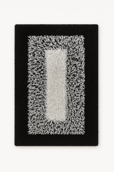 Heavendecor Anti-Skid Polyester Doormat/Trending Design Hand Woven Fluffy Rug Doormat/Mats for Bedroom/Dinning Hall/Living Room(16 X 24 Inch, Black Silver)
